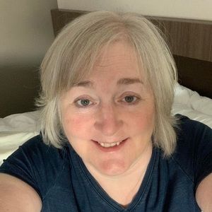 Meet your Posher, Carrie